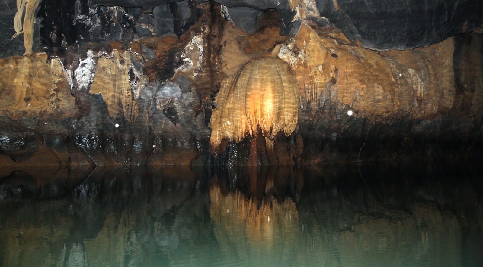 click for 
next photo